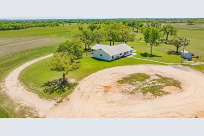 802 Private Road 1675, Stephenville, TX 76401 - Photo 4