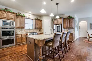 11124 Berkeley Hall Ln, Frisco, TX 75033 - Photo 6