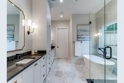 3911 Hawick Lane, Dallas, TX 75220 - Photo 14