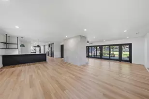 4916 Ridgeview Dr, Waco, TX 76710 - Photo 4