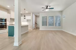 704 Yellow Warbler Wy, Arlington, TX 76005 - Photo 8