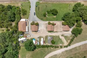 2070 N US Hwy 69, Denison, TX 75020 - Photo 2