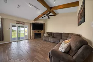 348 Hardwicke Ln, Little Elm, TX 75068 - Photo 14