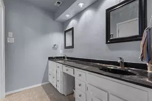1617 Westridge Dr, Hurst, TX 76054 - Photo 20