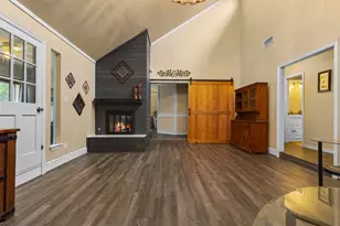 1617 Westridge Dr, Hurst, TX 76054 - Photo 8