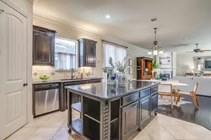 4059 W 7th St, Fort Worth, TX 76107 - Photo 8