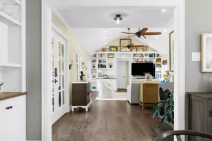 3856 Shorecrest Dr, Dallas, TX 75209 - Photo 8