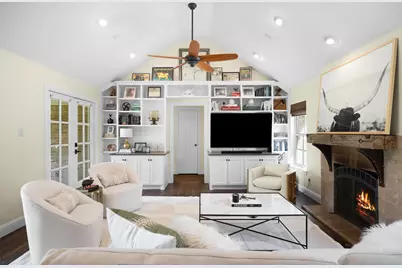 3856 Shorecrest Drive, Dallas, TX 75209 - Photo 6