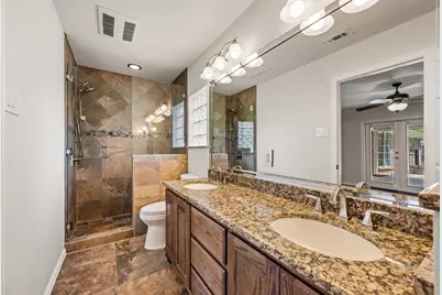 2 Lincolnshire Circle, Bedford, TX 76021 - Photo 16