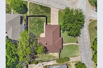 2 Lincolnshire Circle, Bedford, TX 76021 - Photo 28