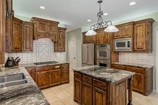 905 Silverthorne Trail, Highland Village, TX 75077 - Photo 14