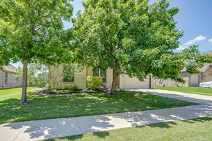 3936 Brookdale Rd, Benbrook, TX 76116 - Photo 4