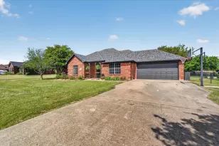 113 Northview Dr, Fate, TX 75189 - Photo 2