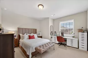 624 Treaty Oak Dr, Lewisville, TX 75056 - Photo 18