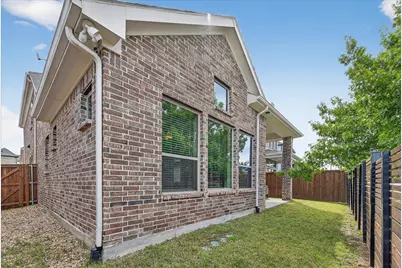 624 Treaty Oak Drive, Lewisville, TX 75056 - Photo 26