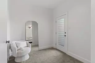 4830 Cedar Springs Rd, Dallas, TX 75219 - Photo 18