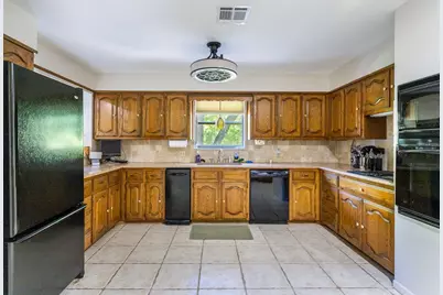 663 Coxs Oak Valley Road, Waco, TX 76705 - Photo 16