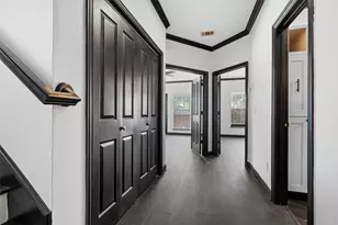 4160 Towne Green Cir, Addison, TX 75001 - Photo 10