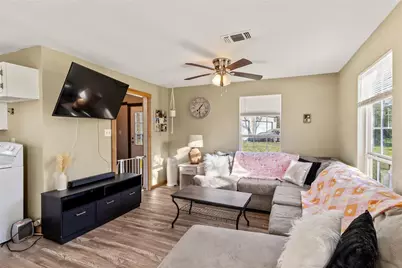 303 Whispering Oaks Trail, Payne Springs, TX 75156 - Photo 4