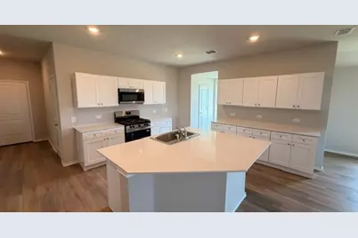 169 Mlm Parkway, Bridgeport, TX 76426 - Photo 2