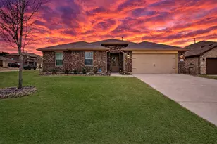 1905 Cookes Ln, Cleburne, TX 76033 - Photo 1