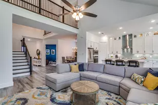 9812 Surveyor Rd, Little Elm, TX 75068 - Photo 12