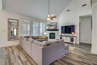 9812 Surveyor Road, Little Elm, TX 75068 - Photo 10