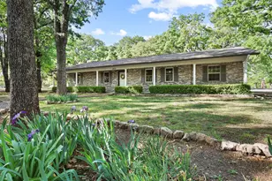 2415 N Shr Dr, Bonham, TX 75418 - Photo 1