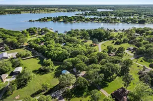 2415 N Shr Dr, Bonham, TX 75418 - Photo 6