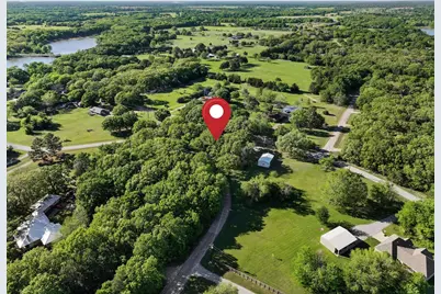 2415 N Shore Drive, Bonham, TX 75418 - Photo 10