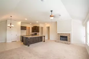 733 Poncho Ln, Fort Worth, TX 76052 - Photo 10