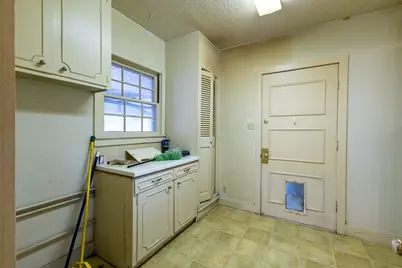 1001 W Walnut Street, Coleman, TX 76834 - Photo 32