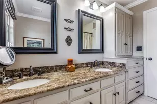 1911 Lakeside Dr, Arlington, TX 76013 - Photo 26