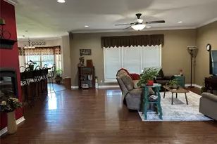 214 Vz County Road 4411, Ben Wheeler, TX 75754 - Photo 4