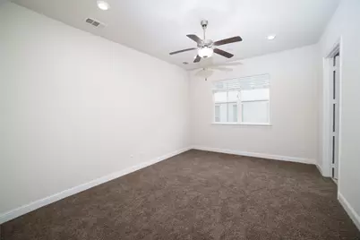 293 Ferndale Street, Lewisville, TX 75056 - Photo 32