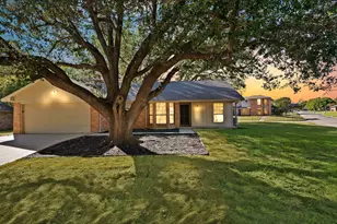 5300 Stagetrail Dr, Arlington, TX 76017 - Photo 28