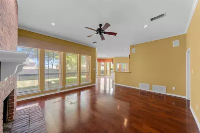 917 Hills Creek Drive, McKinney, TX 75072 - Photo 10