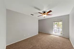 917 Hills Creek Dr, McKinney, TX 75072 - Photo 32