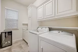 2841 Edinburgh, Carrollton, TX 75006 - Photo 20