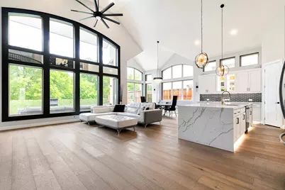 4901 Meadow Creek Drive, McKinney, TX 75070 - Photo 4