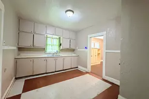 900 W Central Ave, Fort Worth, TX 76164 - Photo 8
