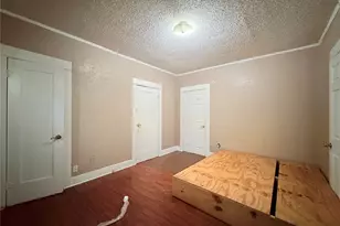 900 W Central Ave, Fort Worth, TX 76164 - Photo 14