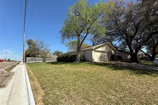 5002 Longhorn Trail, Garland, TX 75043 - Photo 2