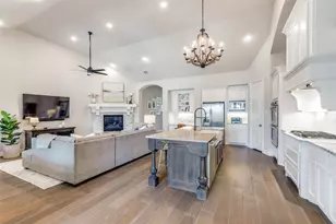 8013 Three Frks Trl, McKinney, TX 75071 - Photo 12