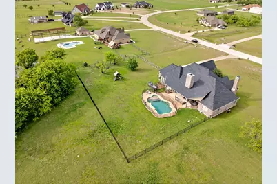200 Eagle Pass, Royse City, TX 75189 - Photo 36