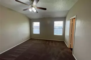 1502 Parrot Ct, DeSoto, TX 75115 - Photo 6