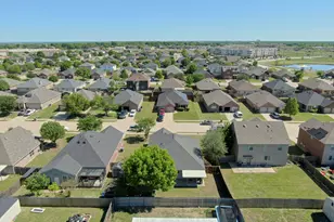 215 Stable Dr, Waxahachie, TX 75165 - Photo 26