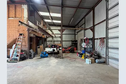 1346 Polk Rd, Bowie, TX 76360 - Photo 34