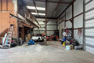 1346 Polk Rd, Bowie, TX 76230 - Photo 34