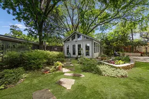 8210 Garland Rd, Dallas, TX 75218 - Photo 32